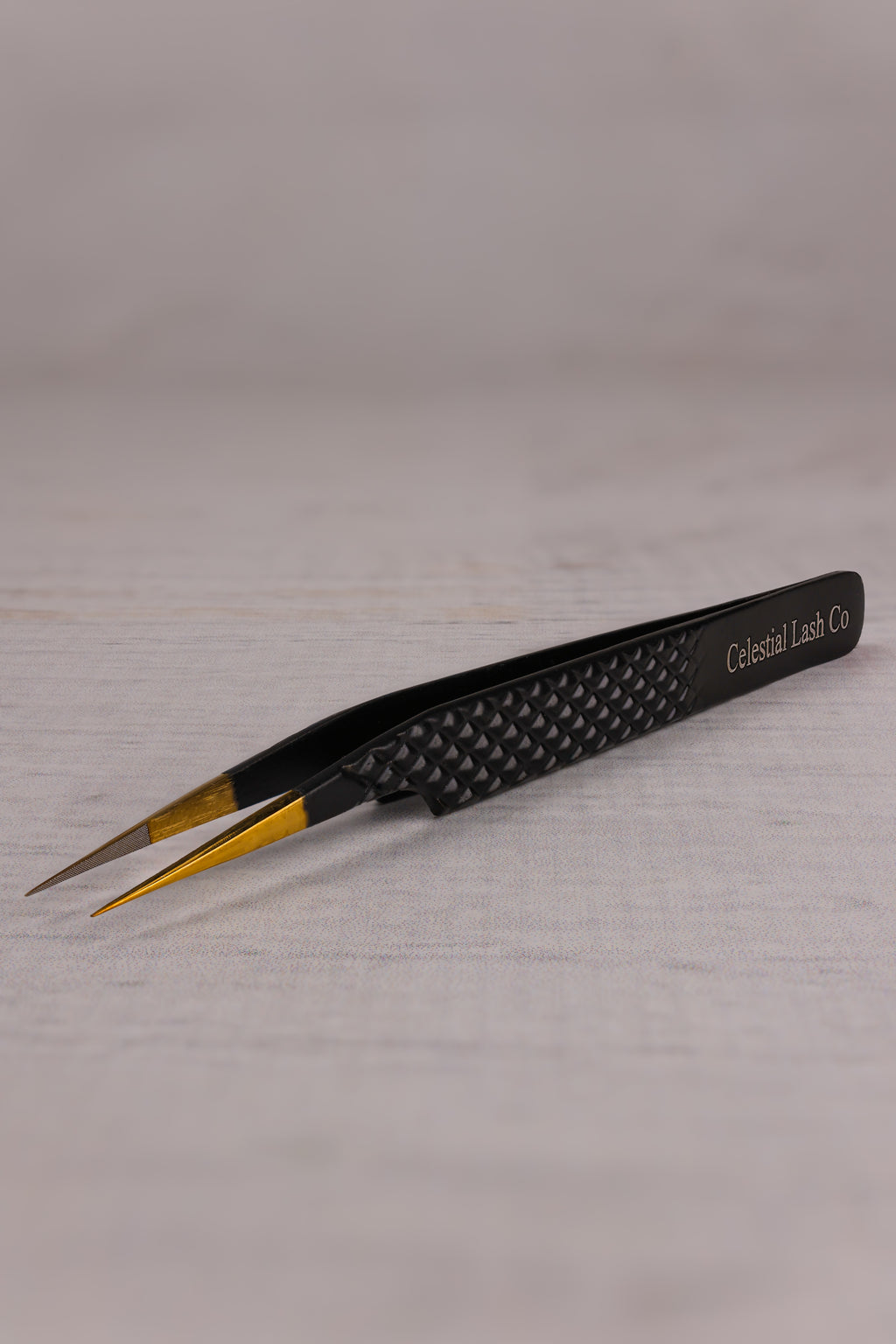 Isolation Straight (Black)